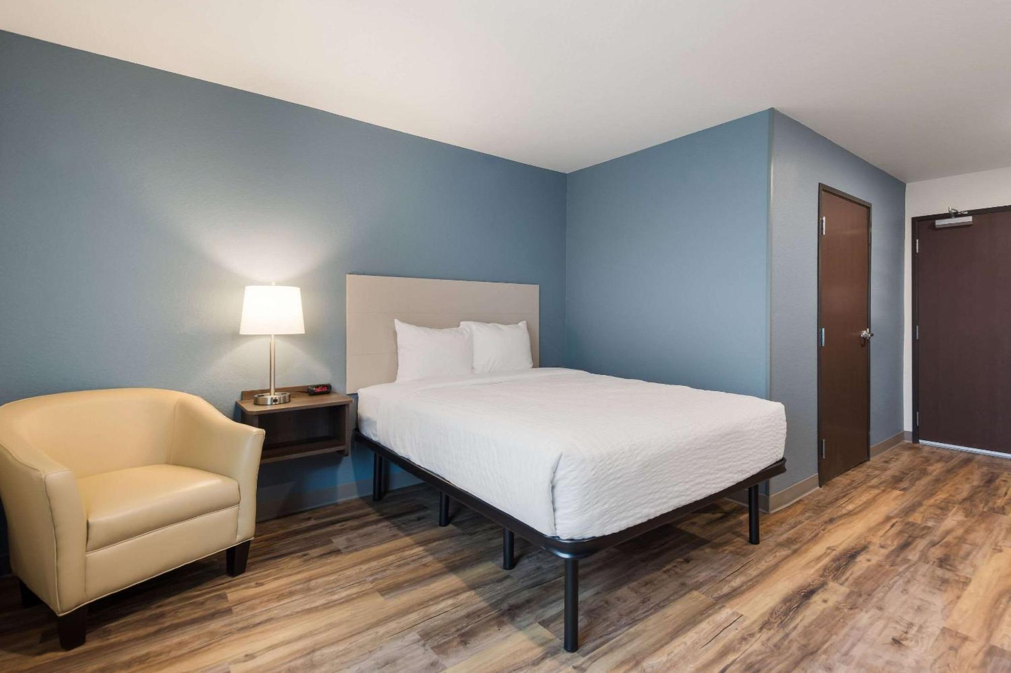 Woodspring Suites Tampa Airport North Veterans Expressway Exterior foto