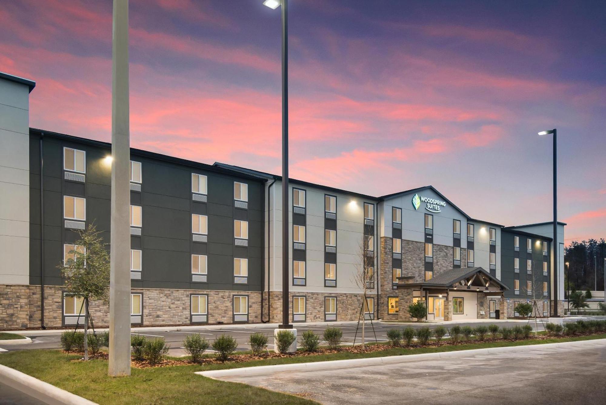 Woodspring Suites Tampa Airport North Veterans Expressway Exterior foto